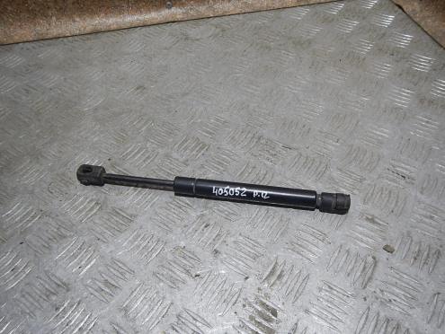 Фотография Амортизатор крышки багажника, Nissan (Ниссан)-PRIMERA P12E (02-)