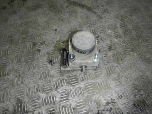 Фотография Блок ABS (насос), Opel (Опель)-MERIVA (03-10)