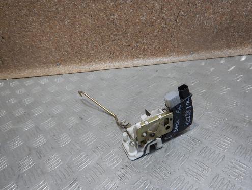 Фотография Замок двери передней левой, Honda (Хонда)-FIT (05-14)