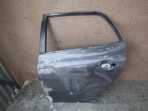 Фотография Дверь задняя левая, Toyota (Тойота)-AURIS (06-13)