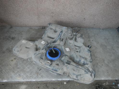 Фотография Бак топливный, Toyota (Тойота)-AURIS (06-13)