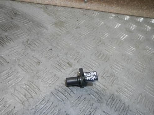 Фотография Датчик положения распредвала, Mitsubishi (Митсубиси)-ASX (10-)