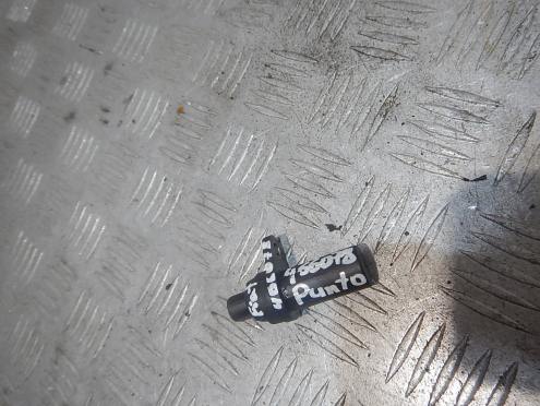 Фотография Датчик положения коленвала, Fiat (Фиат)-PUNTO (05-18)