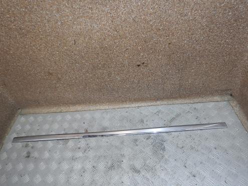 Фотография Молдинг двери задней левой, Volkswagen (Фольксваген)-TRANSPORTER T6 (15-)