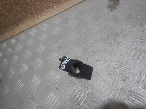 Фотография Кронштейн (сопут.товар), Volvo (Вольво)-XC60 (08-)