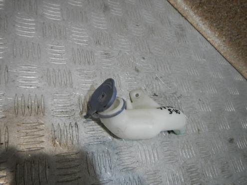 Фотография Горловина бачка омывателя, Volvo (Вольво)-S40 (04-)