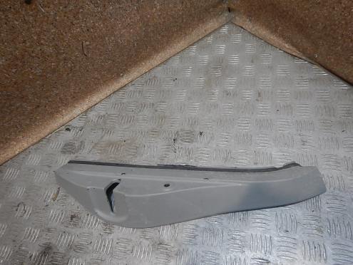 Фотография Накладка двери, Lexus (Лексус)-IS (05-13)