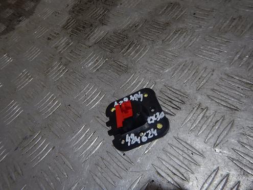 Фотография Кронштейн (сопут.товар), Mazda (Мазда)-CX-30 (19-)