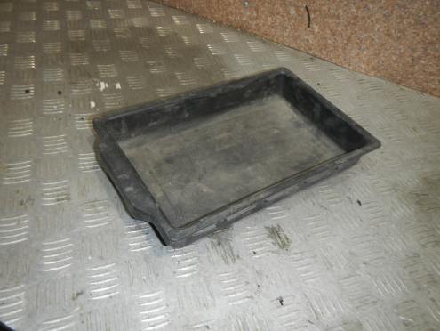 Фотография Бардачок, Suzuki (Сузуки)-SX4 (06-)