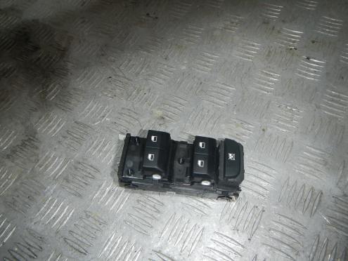Фотография Блок управления стеклоподъемниками, KIA (Киа)-CEED (18-)