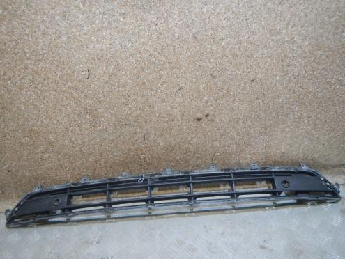 Фотография Решетка переднего бампера центральная, Volvo (Вольво)-XC40 (17-)