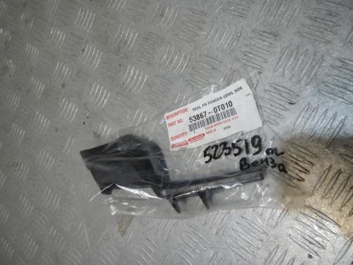 Фотография Накладка (кузов наружный), Toyota (Тойота)-VENZA (08-)