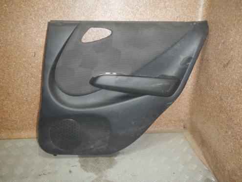 Фотография Обшивка двери задней правой, Honda (Хонда)-FIT (05-14)