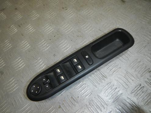 Фотография Блок управления стеклоподъемниками, Peugeot (Пежо)-407 (04-)