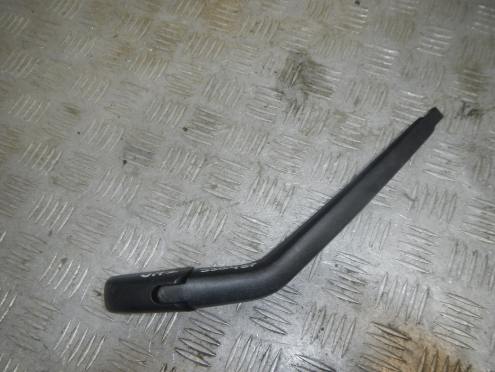 Фотография Поводок стеклоочистителя заднего, Toyota (Тойота)-VITZ (10-20)