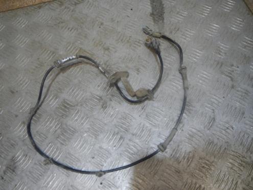 Фотография Датчик ABS передний левый, Nissan (Ниссан)-PRIMERA P12E (02-)