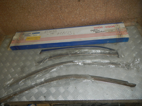 Фотография Ветровики, Hyundai (Хендэ)-ACCENT (00-12)