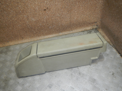 Фотография Бардачок, ГРУЗОВЫЕ АВТОМОБИЛИ-VOLVO TRUCK FH (13-19)