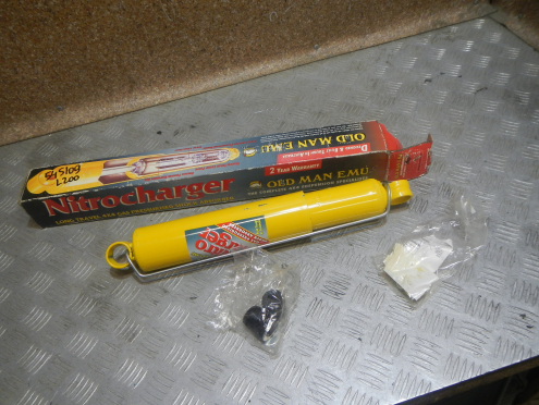 Фотография Амортизатор задний, Mitsubishi (Митсубиси)-L200 (KB) (06-)