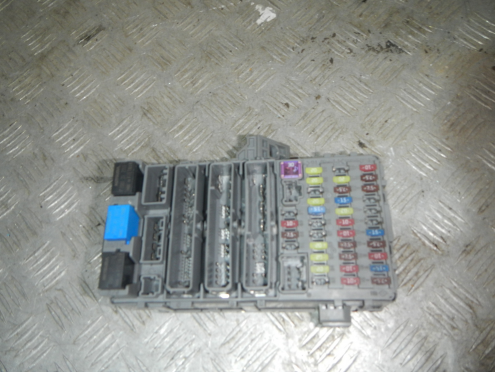 Фотография Блок предохранителей, Honda (Хонда)-CIVIC 4D (06-12)