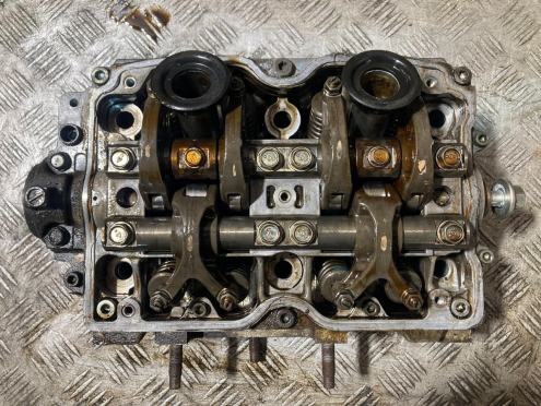 Фотография Головка блока цилиндров (ГБЦ), Subaru (Субару)-OUTBACK (B13) (03-09)