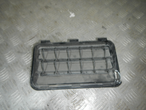 Фотография Решетка вентиляционная, Genesis (Дженесис)-G80 (20-)