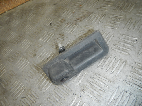 Фотография Кнопка открывания багажника, Skoda (Шкода)-KAROQ (17-)