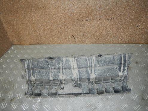 Фотография Кронштейн бампера заднего центральный, BMW (БМВ)-X7 (G07) (18-)