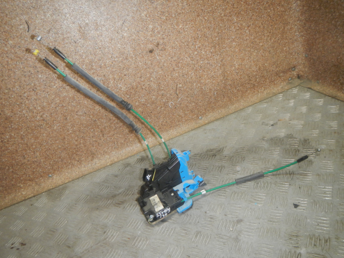 Фотография Замок двери задней левой, Hyundai (Хендэ)-I30 (12-17)