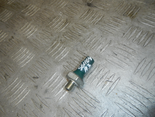 Фотография Датчик давления масла, Audi (Ауди)-A3 (8PA) (04-)