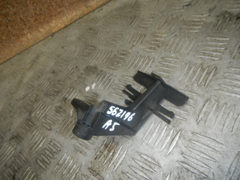 Фотография Кронштейн (сопут.товар), Audi (Ауди)-A5/S5 (8T) (08-16)