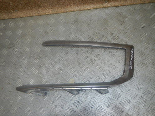 Фотография Накладка фары, KIA (Киа)-MOHAVE (09-)