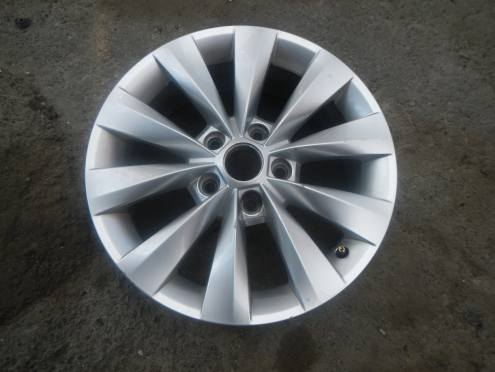 Фотография Диск колесный литой