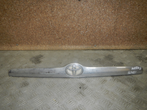 Фотография Накладка крышки багажника, Toyota (Тойота)-MARK-2 (88-90)