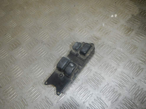 Фотография Блок управления стеклоподъемниками, Mitsubishi (Митсубиси)-DELIKA (94-06)