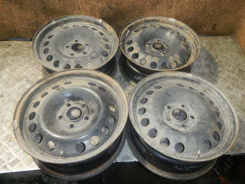 Фотография Комплект дисков стальных