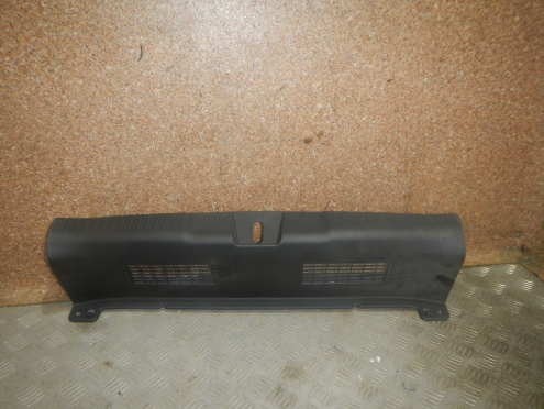 Фотография Обшивка багажника, Honda (Хонда)-FIT (05-14)