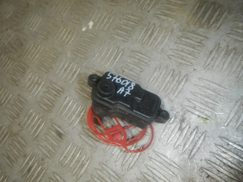 Фотография Активатор лючка бензобака, Audi (Ауди)-A7 (4G) (10-17)