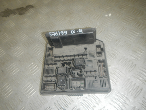 Фотография Блок предохранителей, Nissan (Ниссан)-QUASHQAI (07-)