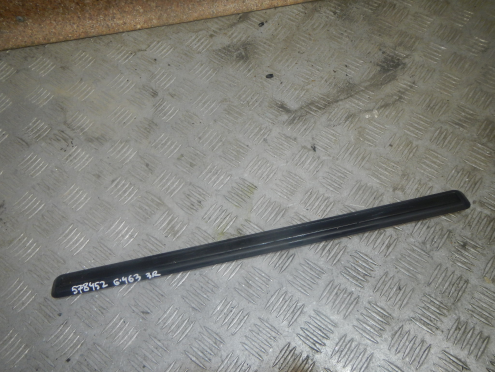 Фотография Молдинг двери задней правой, Mercedes-Benz (Мерседес)-MERCEDES (W463) G-KLASSE (00-)