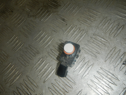 Фотография Датчик парковки, Lexus (Лексус)-NX (14-)