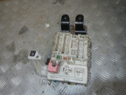 Фотография Блок предохранителей, Toyota (Тойота)-AVENSIS III (09-)