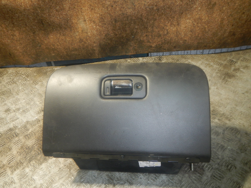 Фотография Бардачок, Jaguar (Ягуар)-X-TYPE (01-09)