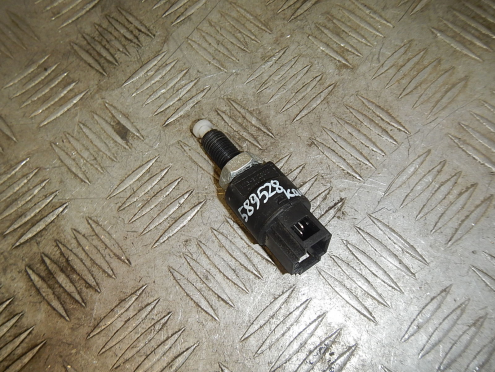 Фотография Датчик включения стопсигнала, ВАЗ (VAZ)-LADA KALINA (КАЛИНА)