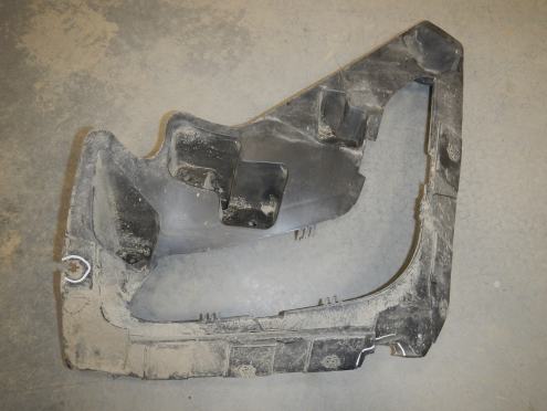 Фотография Кронштейн фары противотуманной левой, BAIC (БАИК)-U5 PLUS (21-)