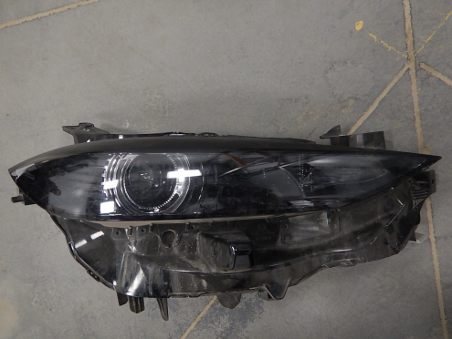 Фотография Фара правая, Mazda (Мазда)-CX-4 (16-)