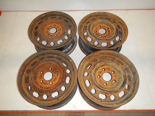 Фотография Комплект дисков стальных