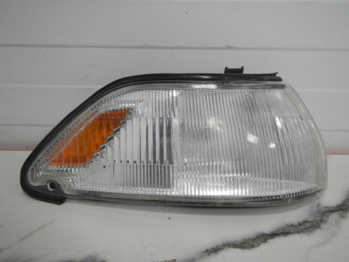 Фотография Указатель поворота правый, Toyota (Тойота)-CARINA E (92-96)
