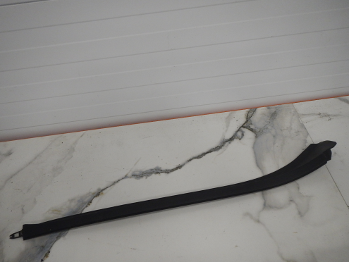 Фотография Молдинг лобового стекла, Mercedes-Benz (Мерседес)-MERCEDES (X247) GLB-KLASSE (19-)