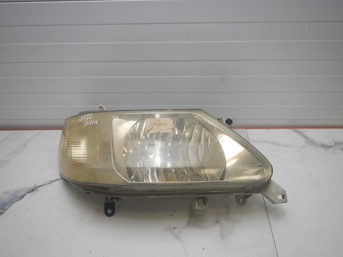 Фотография Фара правая, Nissan (Ниссан)-SERENA (99-)